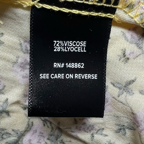 Torrid Dress Womens 2X Yellow Floral Mini Challis Sundress Pockets - Picture 10 of 13